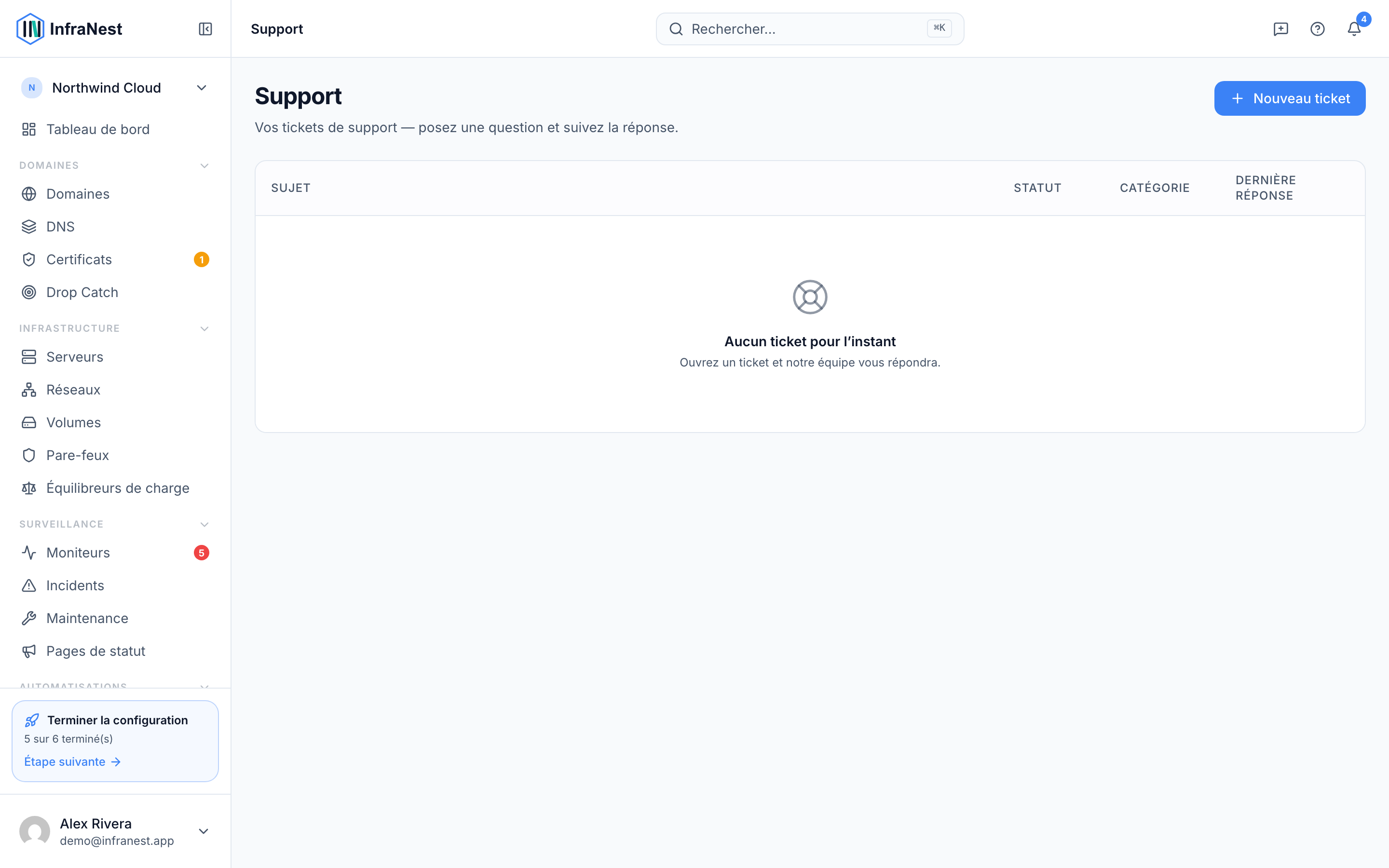 Contacter le support et suivre un ticket